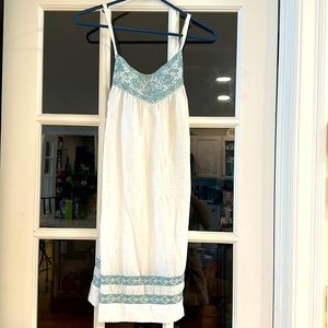 White and teal BCBGmaxariza summer dress.